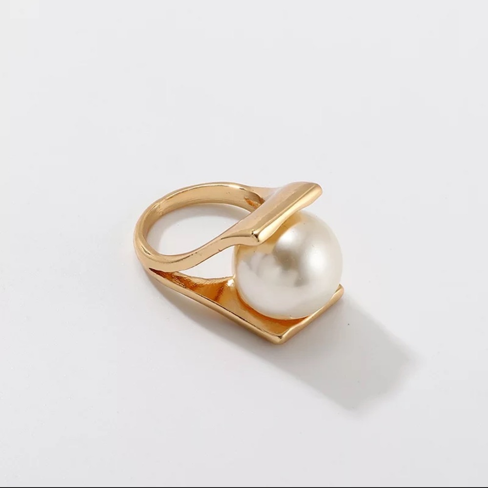 Pearls GoldHollow ExaggerationDesignFingerAdvanced - Picture 4 of 8